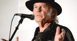 Neil Young ai Grammy Awards 2014 a Los Angeles