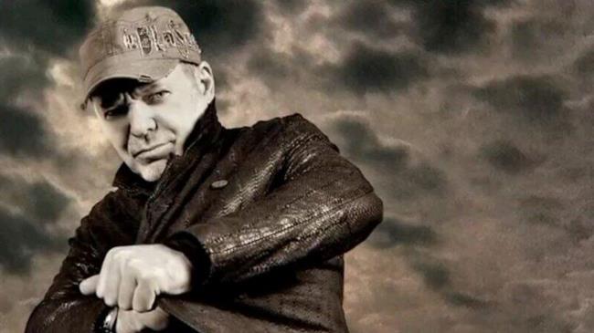 Vasco Rossi: Dannate nuvole nuovo singolo 2014 Vasco Rossi in mezzo alle nuvole
