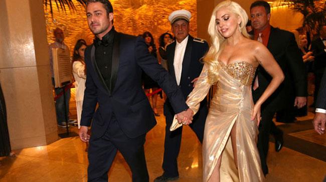 Lady Gaga con il fidanzato Taylor Kinney