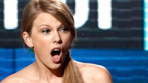American Music Awards 2011: Taylor Swift artista dell'anno (FOTO e VIDEO)