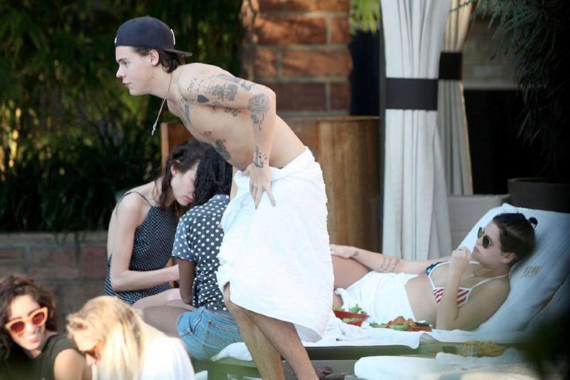 Harry vuole alzarsi o farsi un bagno?