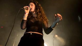 Lorde vince con“Royals"