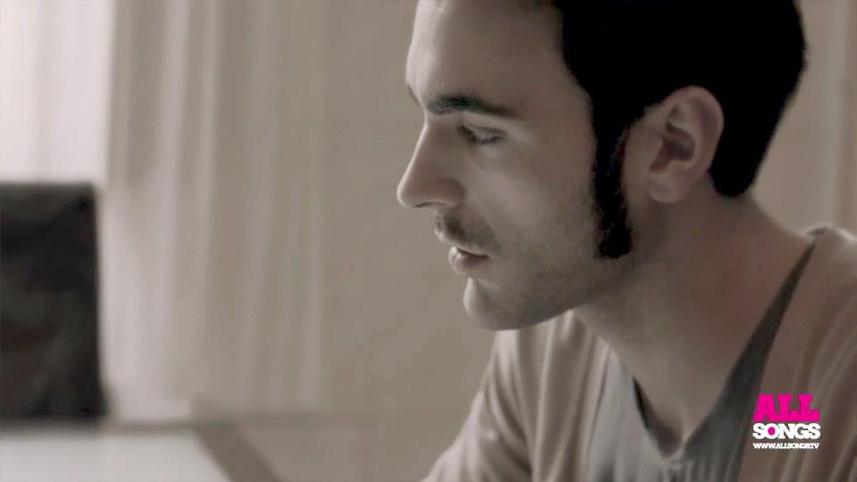 Marco Mengoni - L'essenziale video ufficiale