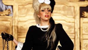 Lady Gaga denuncia una società di cosmetici