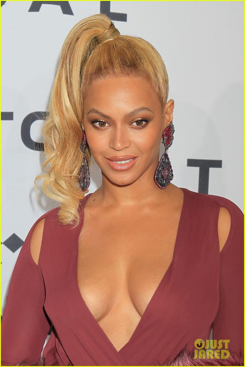 Beyoncé in primo piano