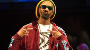 Snoop Dogg reggae: nel nuovo album Reincarnated diventa Snoop Lion