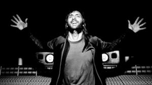 David Guetta in studio di registrazione