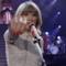 Taylor Swift, Red: il nuovo video per celebrare il 4 luglio, ma mancano il bianco e il blu!