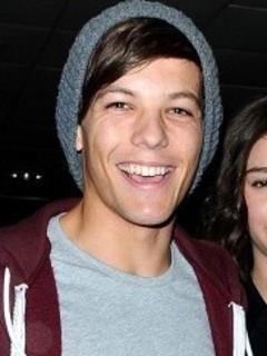 Louis Tomlinson Lookbook - 57