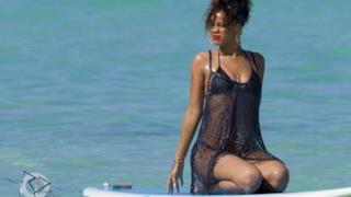 Rihanna good looking in Hawaii