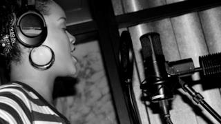 Rihanna - Talk that talk recording sessions - 5