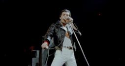 Freddie Mercury durante il Queen Rock Montreal
