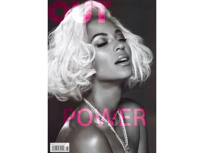 Primo piano di Beyoncé sulla copertina di Out Magazine