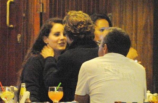 Cosa si staranno dicendo?