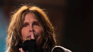 Steven Tyler smentisce lo scioglimento degli Aerosmith