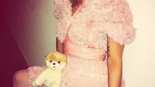 Lady Gaga vestita di peluche