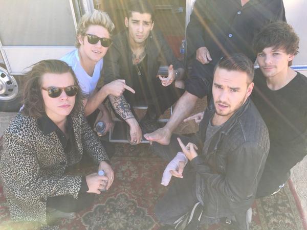 I One Direction sul set di Steal My Girl