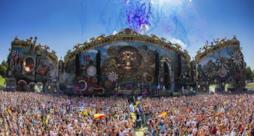 DJ Mag ha scelto il Tomorrowland come miglior festival al mondo di musica EDM