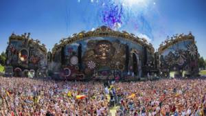 DJ Mag ha scelto il Tomorrowland come miglior festival al mondo di musica EDM