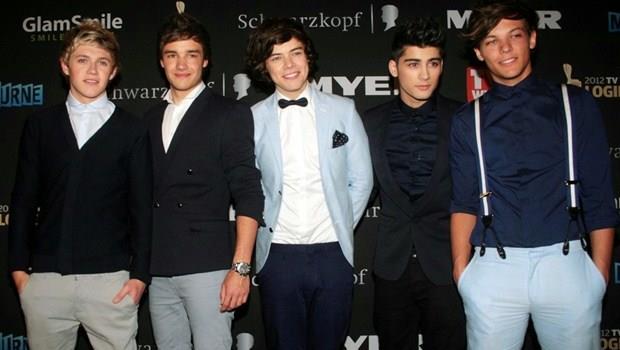 One Direction twitter pics - 130