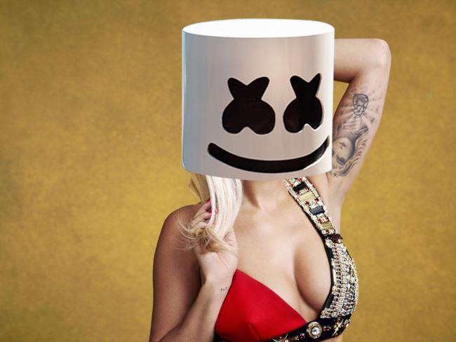 La splendita Rita Ora Rita Ora
