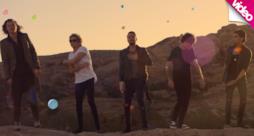 I One Direction danno vita al deserto nel video di Steal My Girl