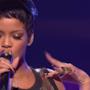 Rihanna iHeart Radio super aggressiva