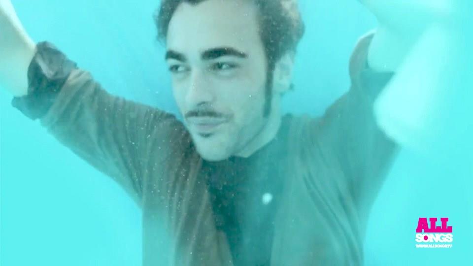 Marco Mengoni - L'essenziale video ufficiale
