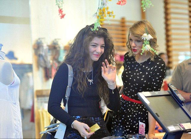 Lorde e Taylor Swift alla cassa