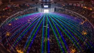 Pochi laser sul mainstage dell'ASOT a New York