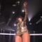 Rihanna 2012 iHeart Radio senza mutande?