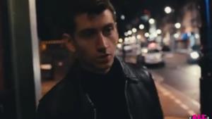 Arctic Monkeys, Why You'd Only Call Me When You're High: il video del nuovo singolo