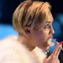 Miley Cyrus Fuma una canna - 9