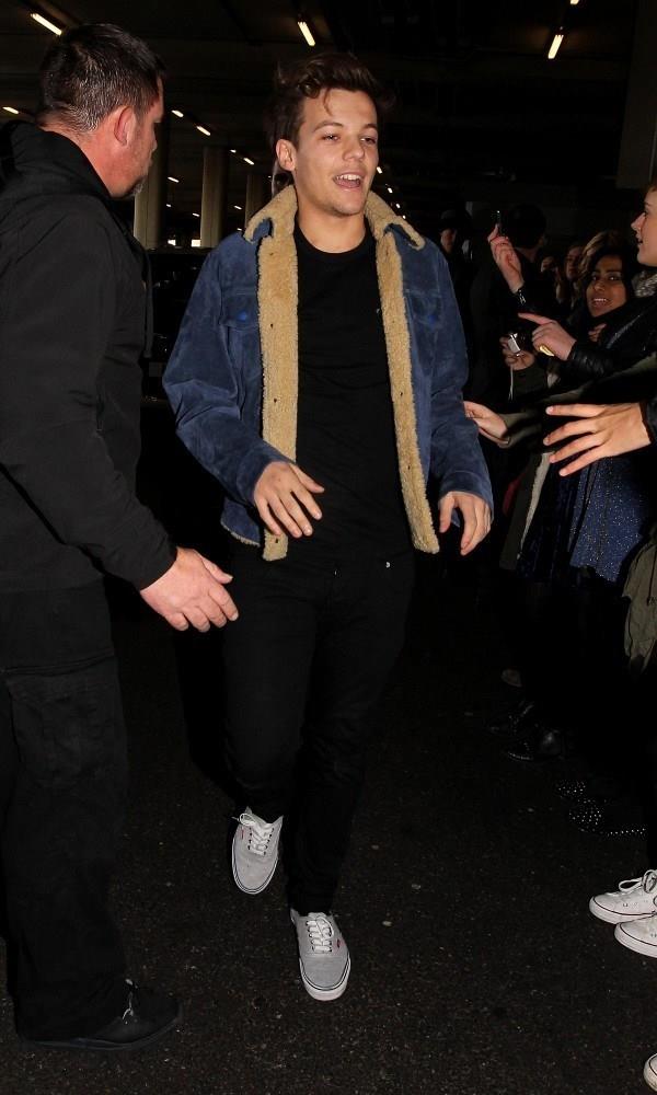 Louis Tomlinson Lookbook - 29