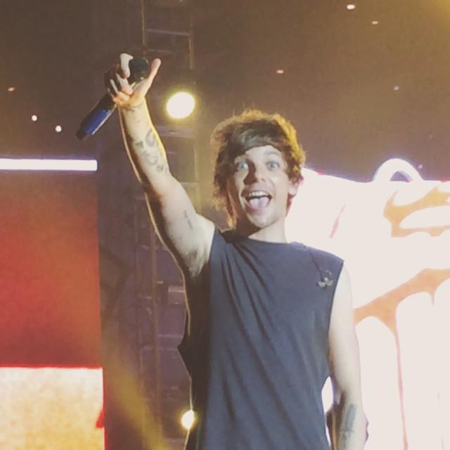 One Direction ON THE ROAD AGAIN TOUR 2015 LIVE IN HONG KONG