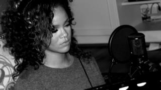 Rihanna - Talk that talk recording sessions - 14