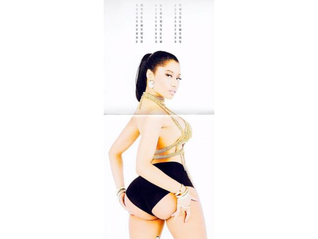 La foto didel calendario 2015 di Nicki Minaj