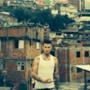 Emis Killa nelle favelas brasiliane