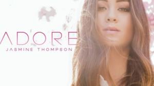 La cover dell'EP di Jasmine Thompson Adore