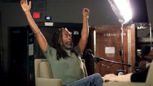 La canzone per stare bene ed essere felici? Ce la dicono gli scienziati