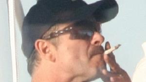 George Michael che fuma