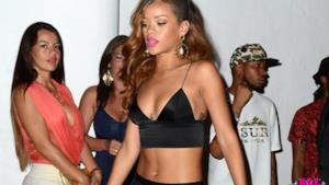 Rihanna: mancia da 8 mila dollari in uno strip club di Miami [VIDEO]