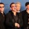 Membri degli U2 con il Golden Globe 2014 in mano