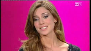 Elisabetta Canalis Belen Rodriguez seconda serata festival Sanremo 2011 - 9