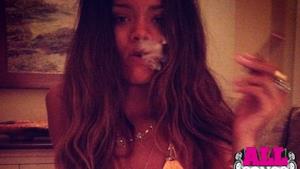 Rihanna: compleanno di 25 anni tra fumo e bikini (FOTO)