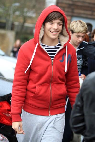 Louis Tomlinson Lookbook - 56