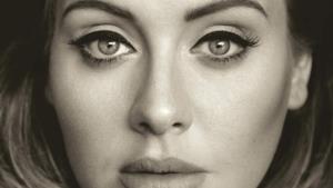 Adele sulla copertina in bianco e nero di 25