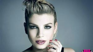 Emma Marrone: esce oggi il nuovo album Schiena, già primo su iTunes