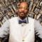 Snoop Dogg seduto sul trono di spade