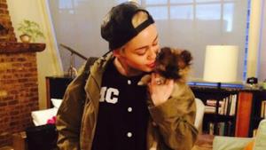 MIley Cyrus e il cane Moonie